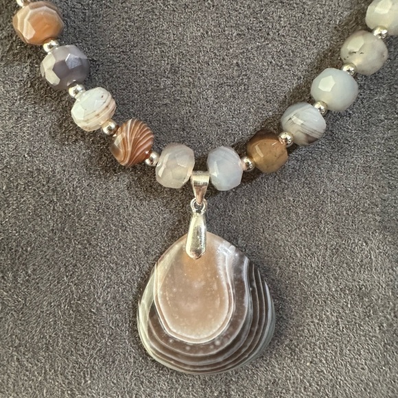 Botswana Agate Pendant and Beaded Necklace on Brown Faux Leather Double Rope - Picture 15 of 15